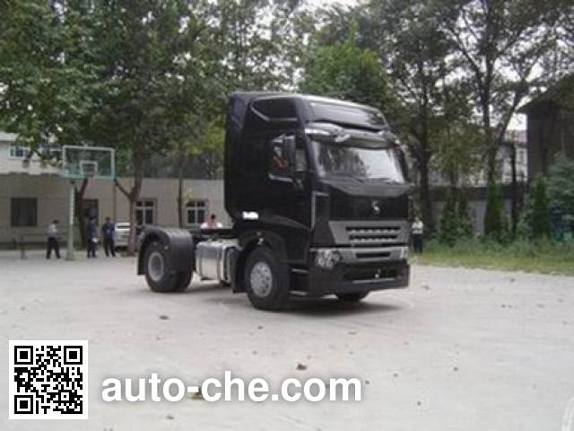 Sinotruk Howo container transport tractor unit ZZ4187M3517P1Z