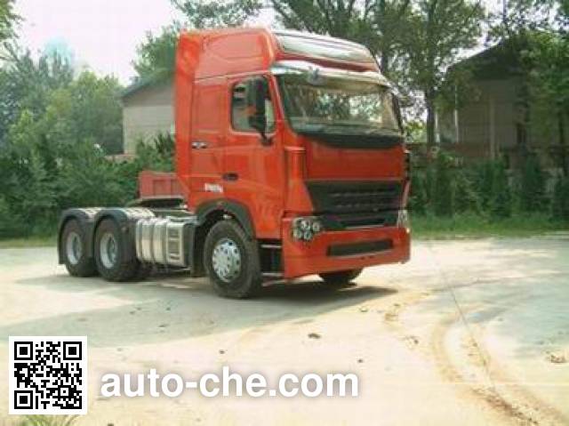 Sinotruk Howo container transport tractor unit ZZ4257N3247N1Z