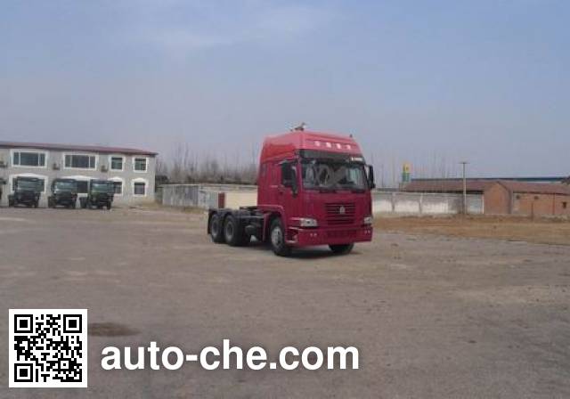 Sinotruk Howo tractor unit ZZ4257V3249V