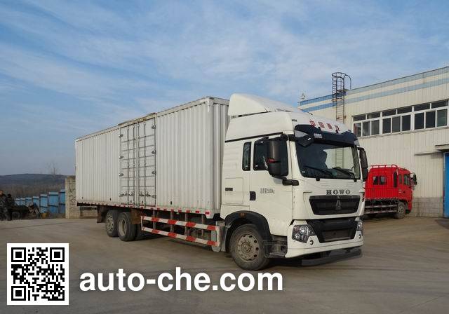 Sinotruk Howo box van truck ZZ5257XXYN60HGE1