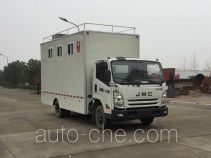 Sinotruk Huawin food service vehicle SGZ5058XCCJX4