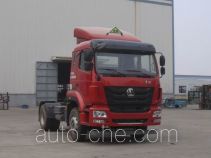 Sinotruk Hohan dangerous goods transport tractor unit ZZ4185N3613E1W