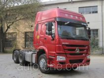 Sinotruk Howo container carrier vehicle ZZ4257V3247D1Z