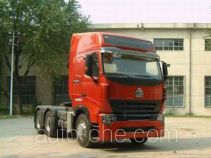 Sinotruk Howo container transport tractor unit ZZ4257V3247N1Z