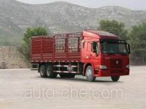 Sinotruk Howo stake truck ZZ5257CLXN5848W