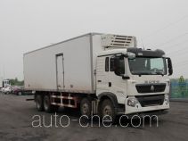 Sinotruk Howo refrigerated truck ZZ5317XLCN466GD1